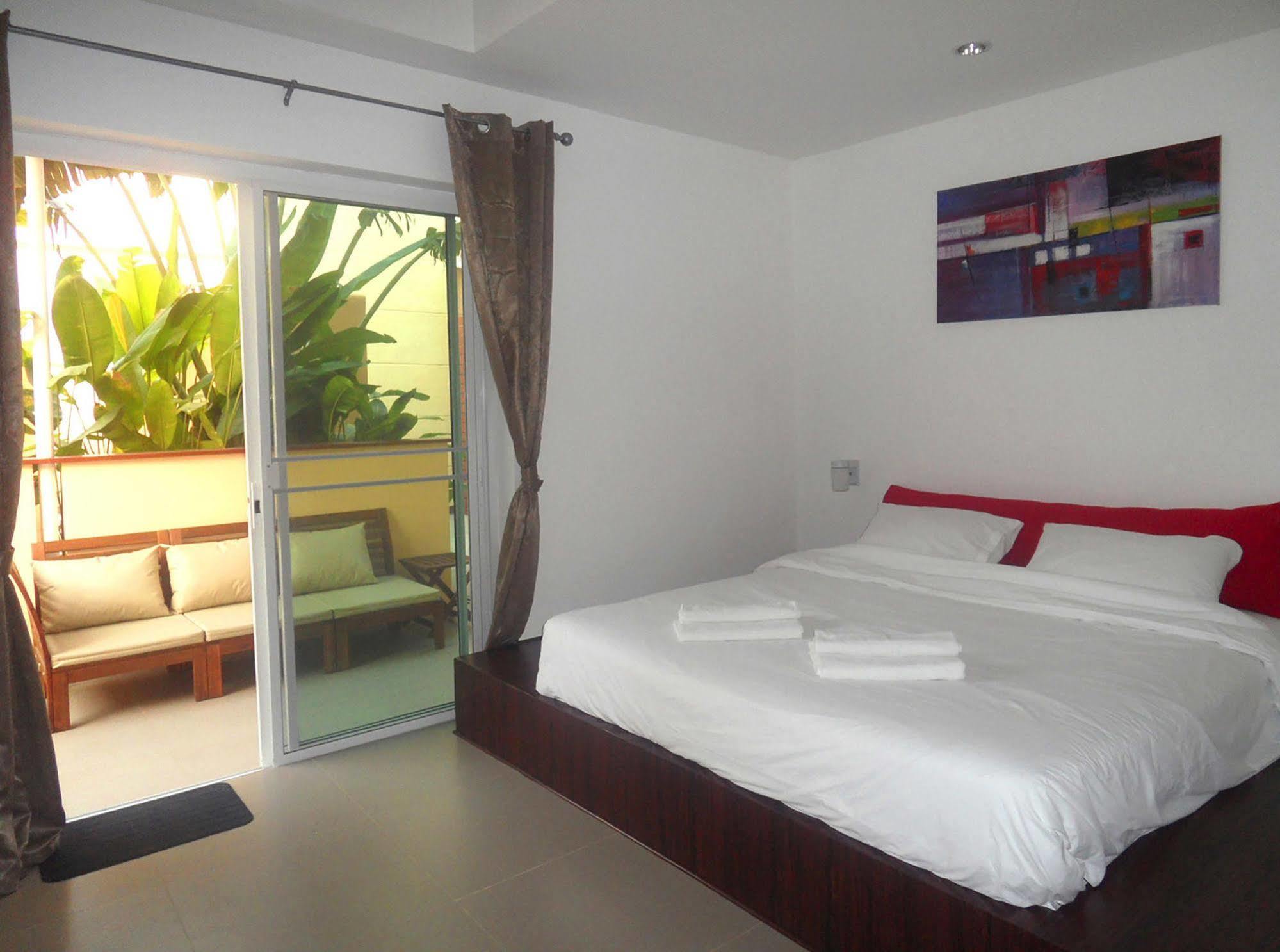 Gp Rooms Pool Guesthouse Pattaya Exteriér fotografie