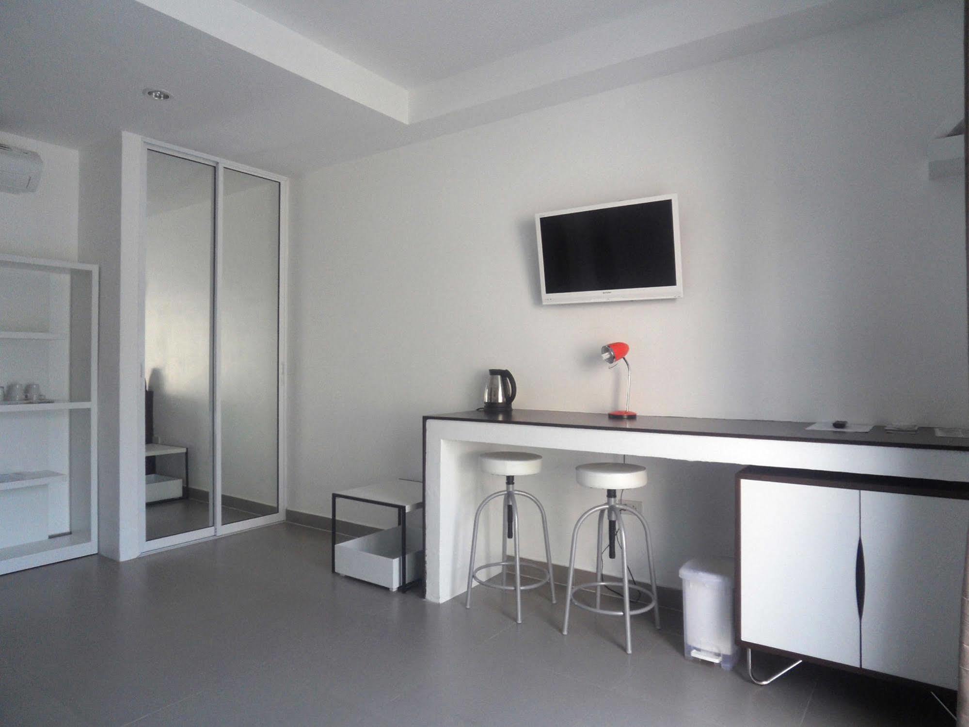 Gp Rooms Pool Guesthouse Pattaya Exteriér fotografie