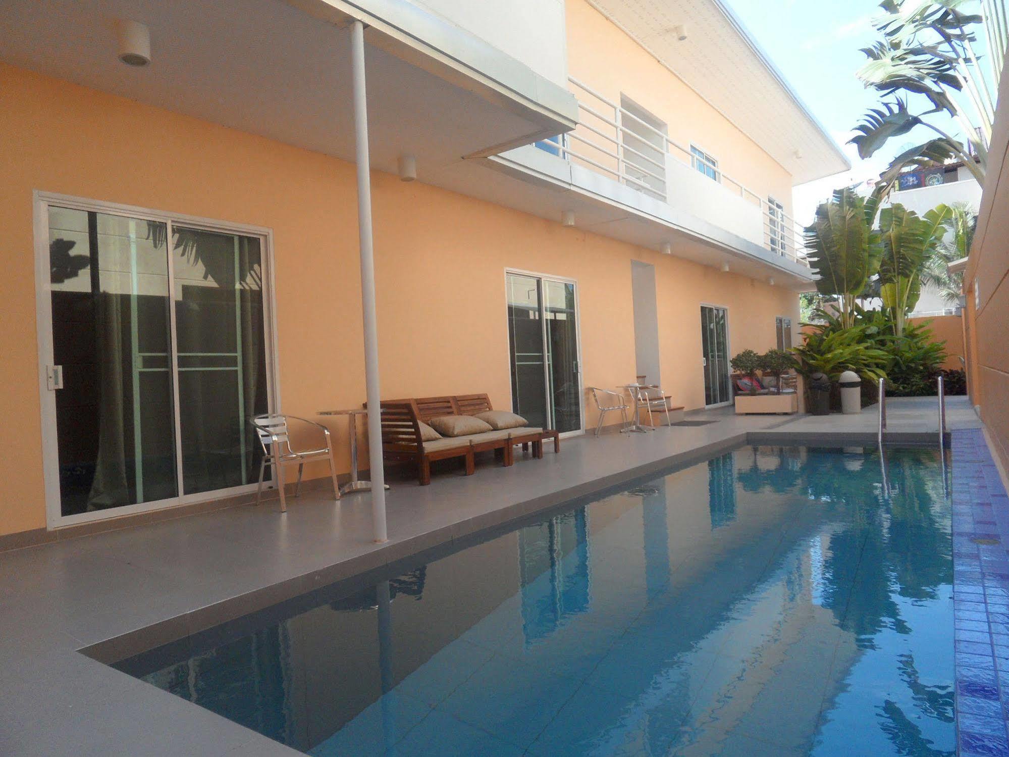 Gp Rooms Pool Guesthouse Pattaya Exteriér fotografie
