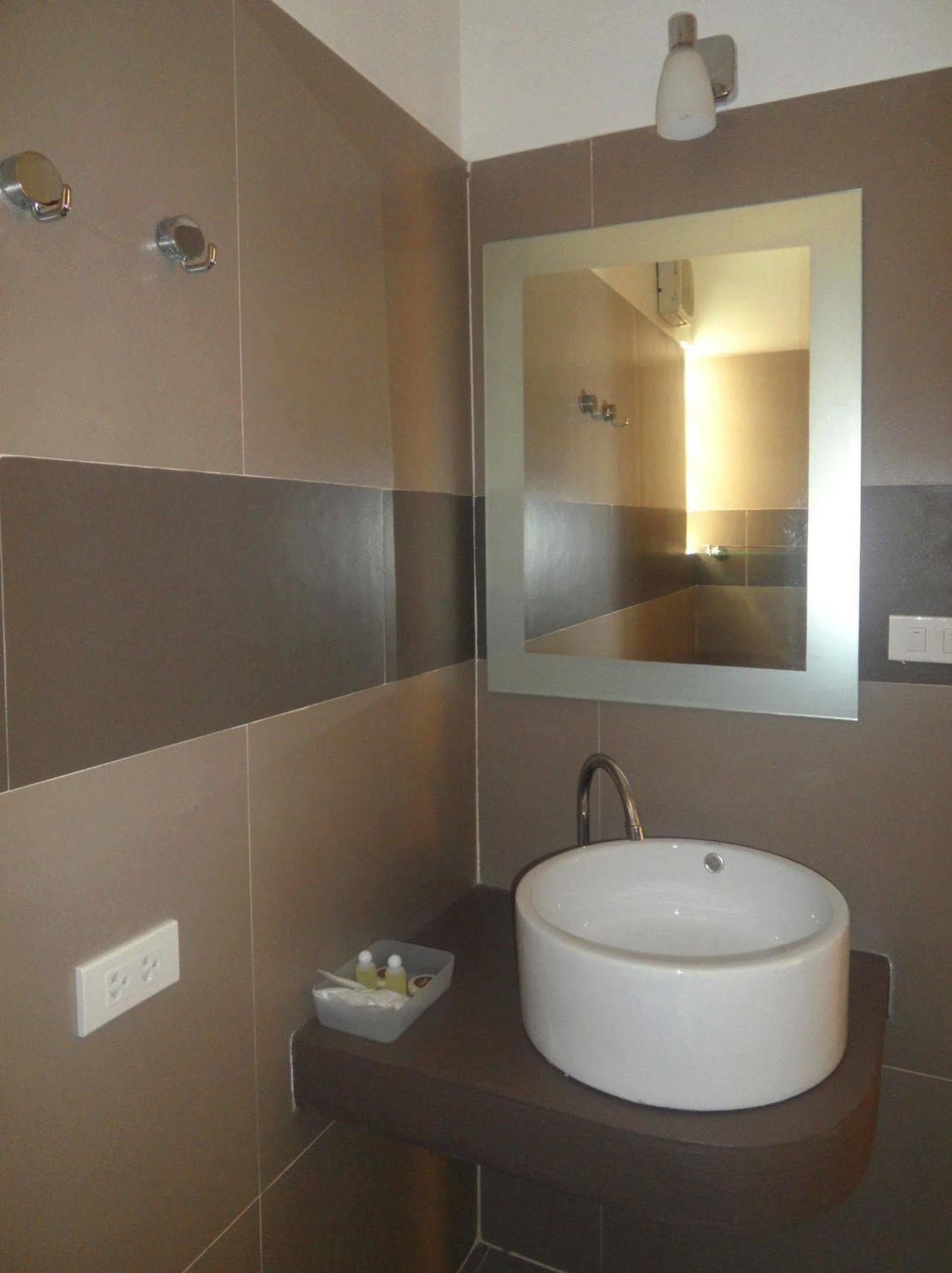 Gp Rooms Pool Guesthouse Pattaya Exteriér fotografie