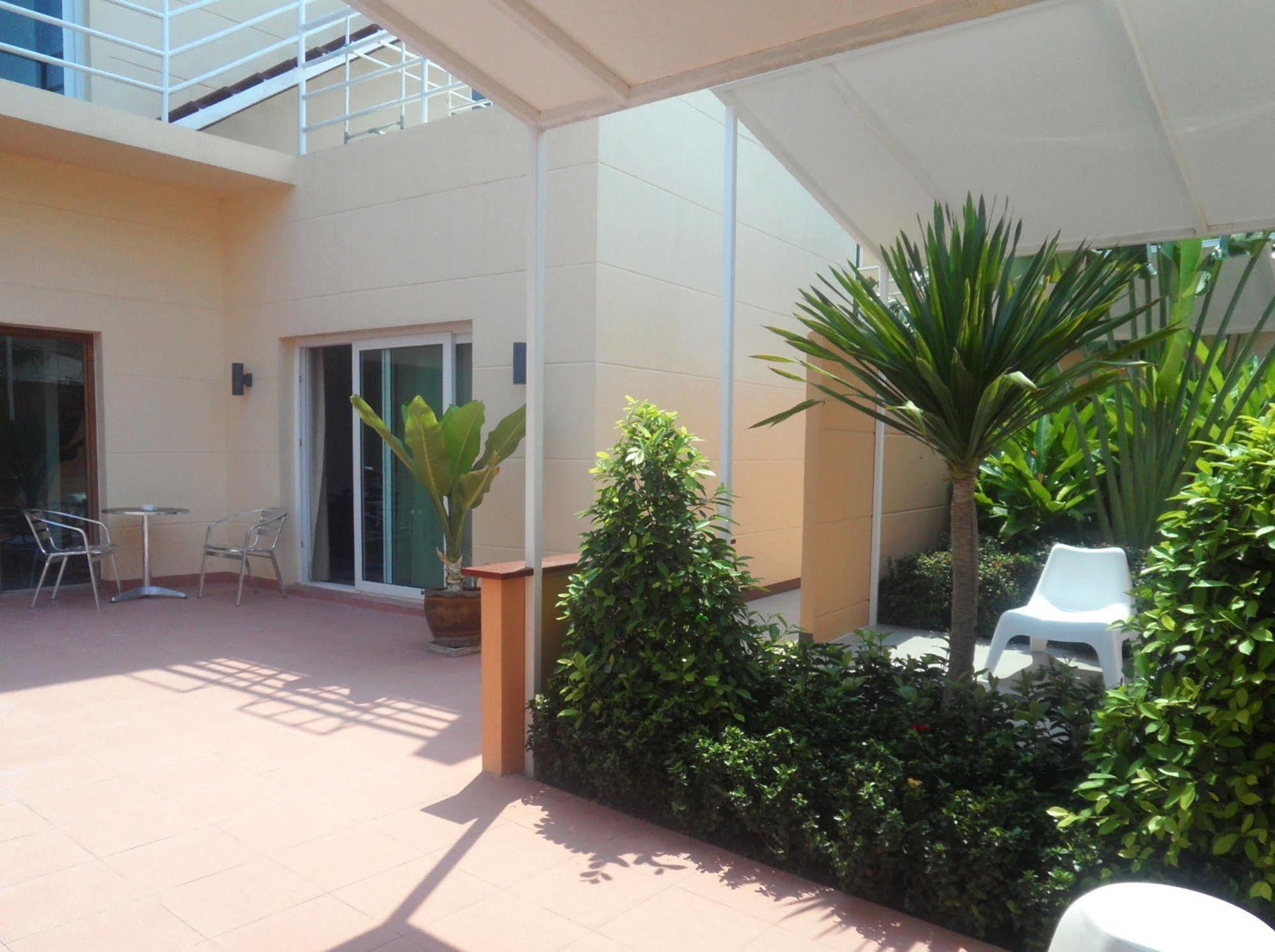 Gp Rooms Pool Guesthouse Pattaya Exteriér fotografie